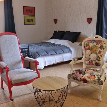 La Maison Forte - Chambres Et Table D'Hotes Millery  Kültér fotó